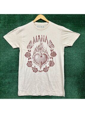 Mana Revolución de Amor Rock Band T-Shirt Size Medium